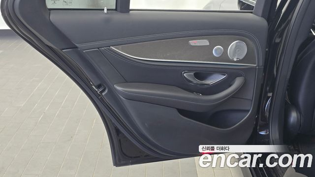Mercedes-Benz E-Class (W213) E350 4MATIC AMG Line 2019 — фото 25