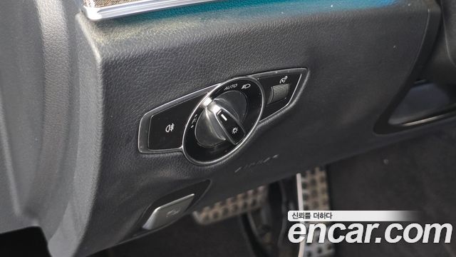 Mercedes-Benz E-Class (W213) E350 4MATIC AMG Line 2019 — фото 28