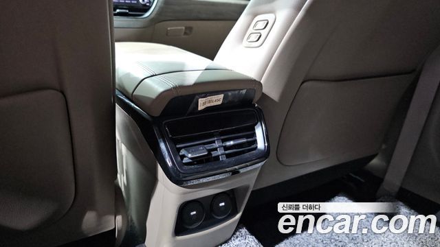 Kia K8 2.5 Gasoline 2WD Noblesse Light 2023 — фото 28