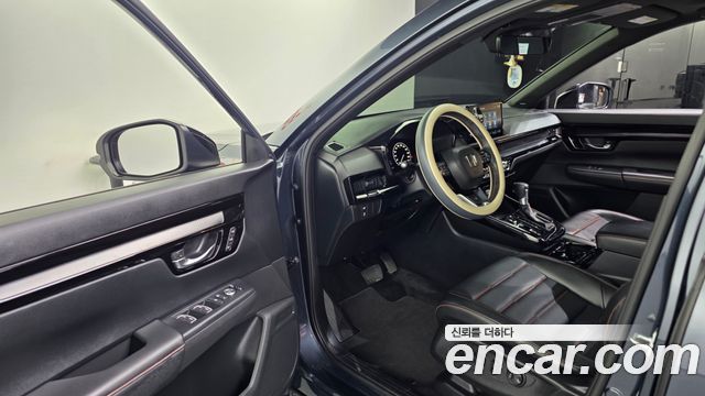 Honda CR-V (VI) 2.0 Hybrid Touring 2WD 2024 — фото 10
