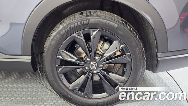 Honda CR-V (VI) 2.0 Hybrid Touring 2WD 2024 — фото 21