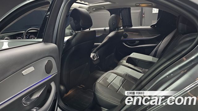 Mercedes-Benz E-Class (W213) E300 Avantgarde 2019 — фото 12