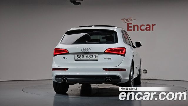 Audi Q5 3.0 TDI Quattro Dynamic 8R 2013 — фото 4