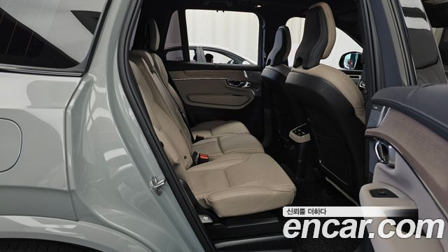Volvo XC90 (II) T8 Ultra Dark Hybrid 2026 — фото 12
