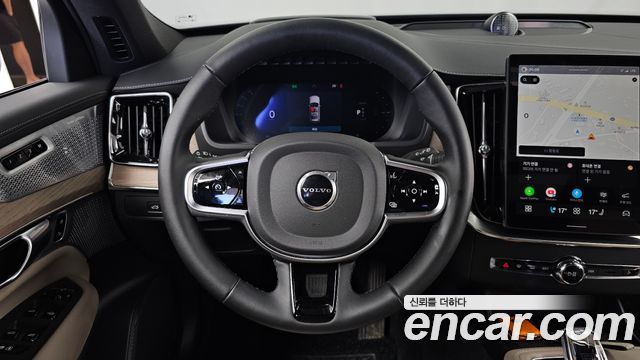 Volvo XC90 (II) T8 Ultra Dark Hybrid 2026 — фото 13
