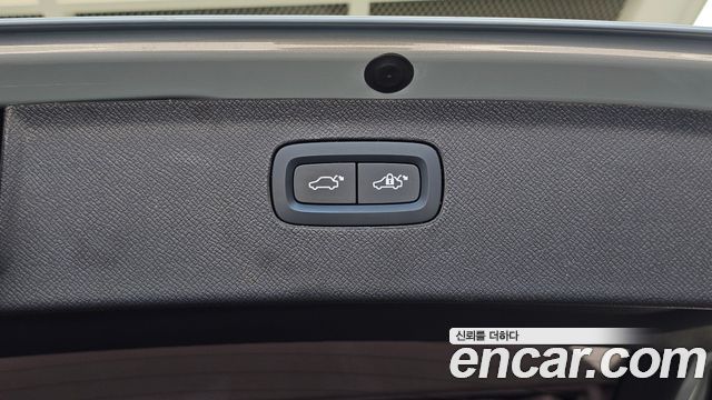 Volvo XC90 (II) T8 Ultra Dark Hybrid 2026 — фото 32