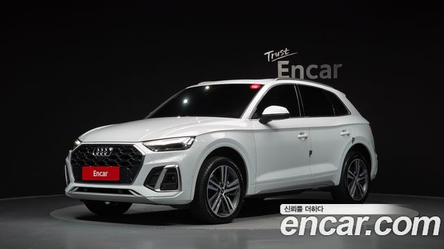 Audi Q5 (FY) 40 TDI Quattro Premium 2021 — фото 1