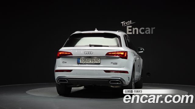 Audi Q5 (FY) 40 TDI Quattro Premium 2021 — фото 4