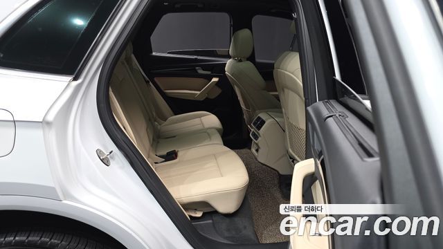 Audi Q5 (FY) 40 TDI Quattro Premium 2021 — фото 12