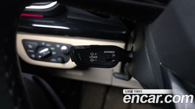 Audi Q5 (FY) 40 TDI Quattro Premium 2021 — фото 28