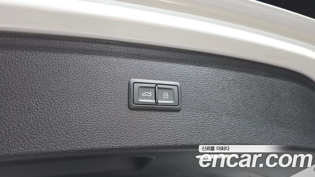 Audi Q5 (FY) 40 TDI Quattro Premium 2021 — фото 34