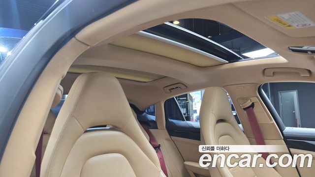 Porsche Panamera (971) 3.0 AWD 2018 — фото 19