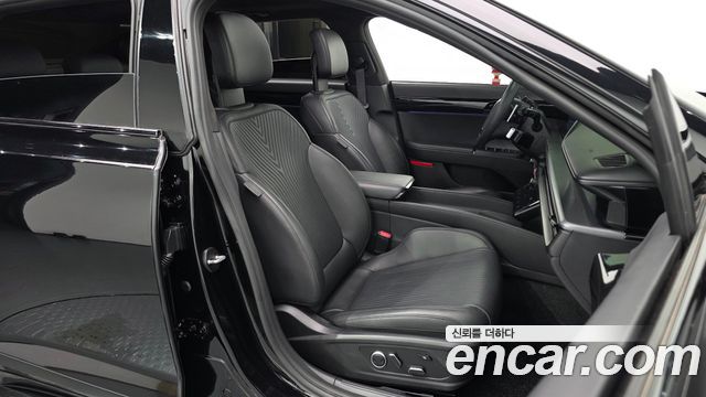 Hyundai Grandeur (GN7) 3.5 Gasoline 2WD Calligraphy 2023 — фото 15