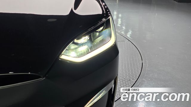 Tesla Model X AWD 2026 — фото 22