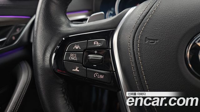 BMW 5 Series (G30) 520d xDrive M Sport Package Plus 2018 — фото 17