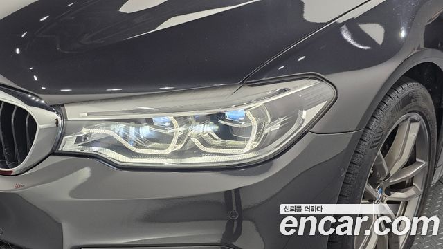 BMW 5 Series (G30) 520d xDrive M Sport Package Plus 2018 — фото 22