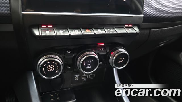 Renault Korea XM3 1.6 GTe LE Plus 2020 — фото 16