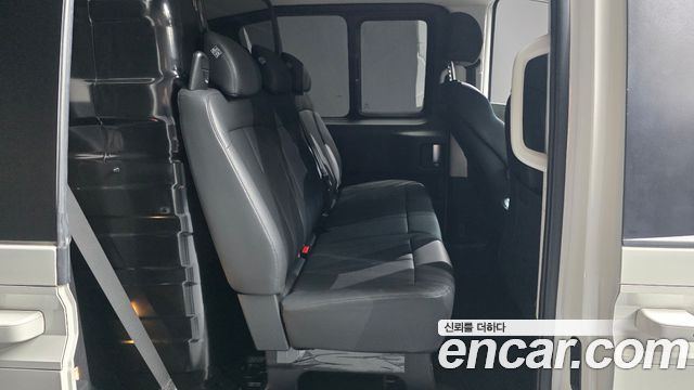 Hyundai Staria HEV 1.6 Cargo 5-Seater Modern 2025 — фото 11