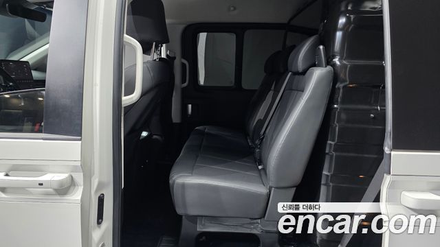 Hyundai Staria HEV 1.6 Cargo 5-Seater Modern 2025 — фото 12