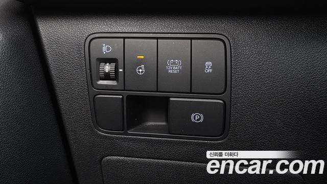 Hyundai Staria HEV 1.6 Cargo 5-Seater Modern 2025 — фото 17