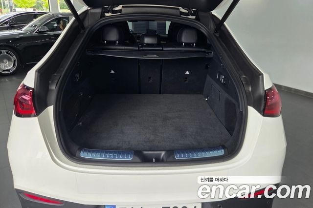 Mercedes-Benz GLC-Class (X254) GLC300 4MATIC Coupe 2024 — фото 15