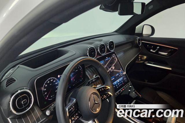 Mercedes-Benz GLC-Class (X254) GLC300 4MATIC Coupe 2024 — фото 17