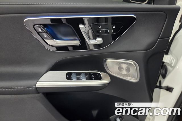 Mercedes-Benz GLC-Class (X254) GLC300 4MATIC Coupe 2024 — фото 19