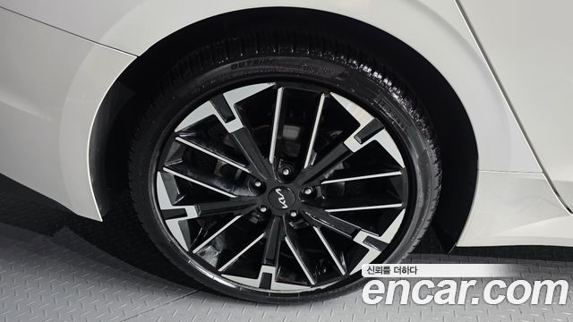 Kia K5 (III) 1.6 Turbo Signature 2024 — фото 5