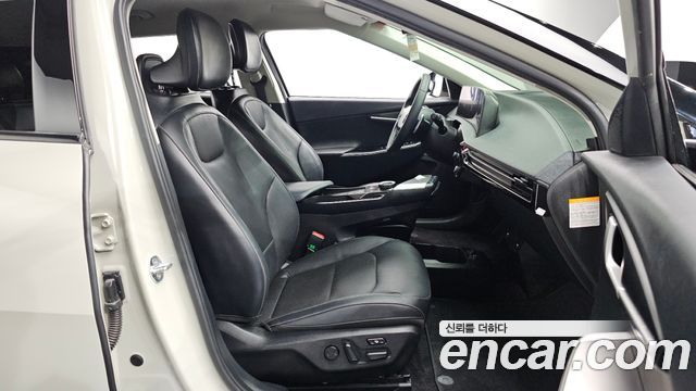 Kia EV6 Long Range Air 2022 — фото 12
