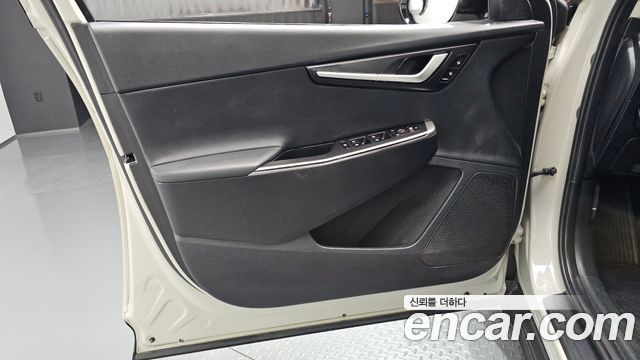 Kia EV6 Long Range Air 2022 — фото 24