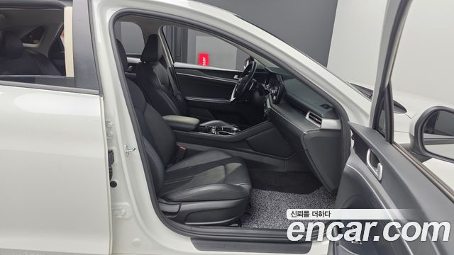 Kia K5 (III) 2.0 Prestige 2022 — фото 11