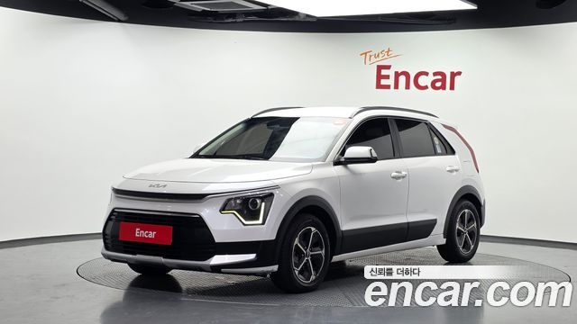 Kia Niro Trendy 2022 — фото 1