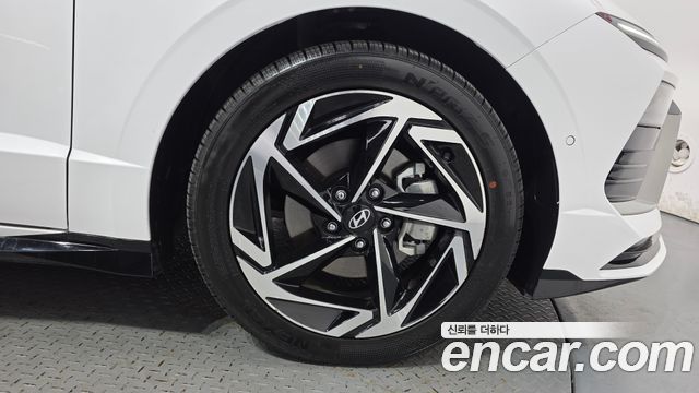 Hyundai Sonata The Edge Hybrid (DN8) Inspiration 2024 — фото 21