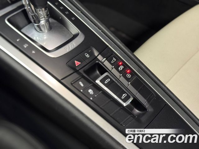 Porsche 718 Boxster 2.0 2019 — фото 20