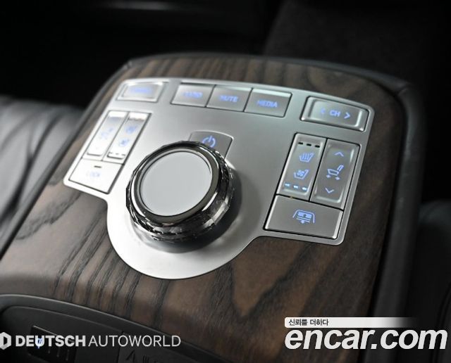 Genesis G80 (RG3) Gasoline 3.5 Turbo AWD 2025 — фото 20
