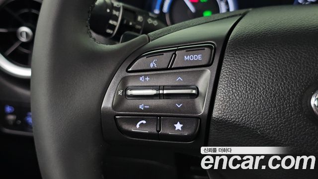 Hyundai Kona Hybrid Inspiration 2021 — фото 19