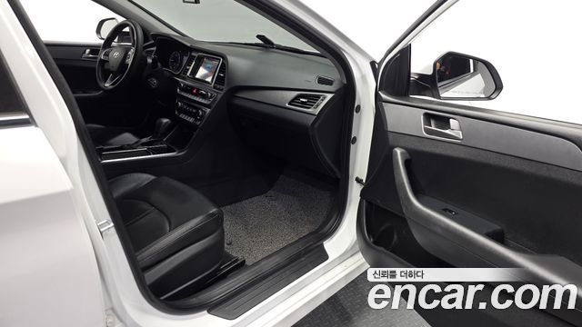 Hyundai Sonata New Rise LPI Style 2019 — фото 26