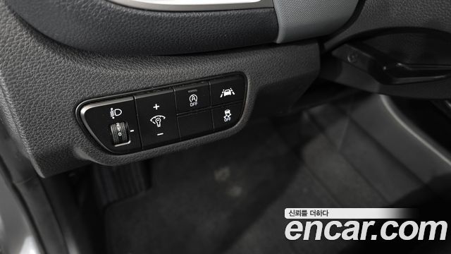 Kia Seltos Diesel 1.6 2WD Trendy 2020 — фото 19