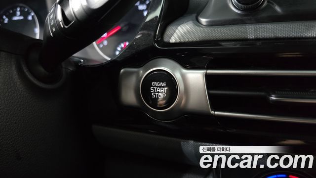 Kia Seltos Diesel 1.6 2WD Trendy 2020 — фото 20