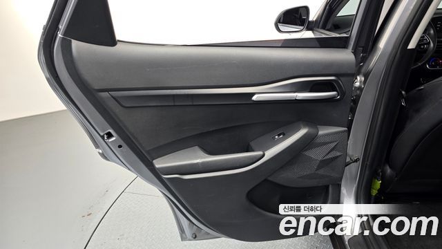 Kia Seltos Diesel 1.6 2WD Trendy 2020 — фото 25
