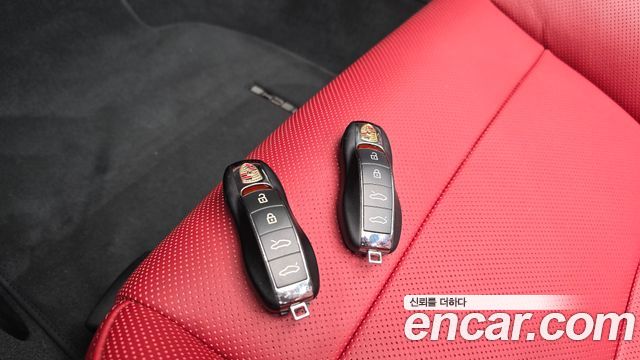 Porsche 718 Boxster S 2.5 2020 — фото 30