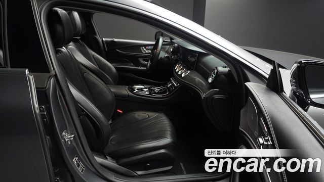 Mercedes-Benz CLS-Class (C257) CLS400d 4MATIC AMG Line 2019 — фото 11