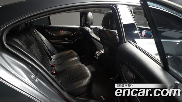 Mercedes-Benz CLS-Class (C257) CLS400d 4MATIC AMG Line 2019 — фото 12