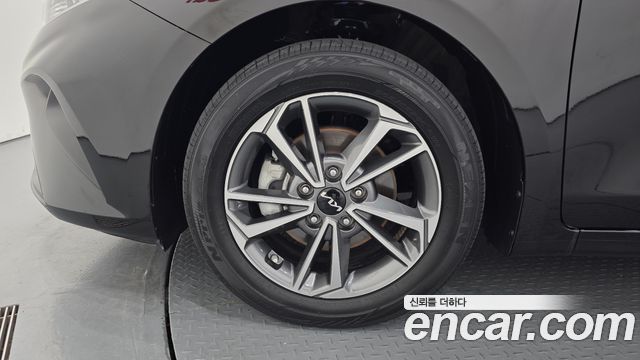 Kia K3 (II) 1.6 Prestige 2022 — фото 5