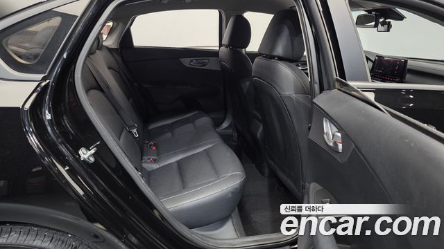 Kia K3 (II) 1.6 Prestige 2022 — фото 12