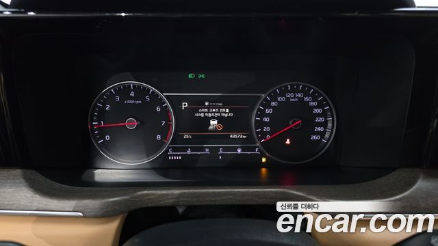 Kia Sorento (IV) Gasoline 2.5T 2WD Trendy 2023 — фото 8