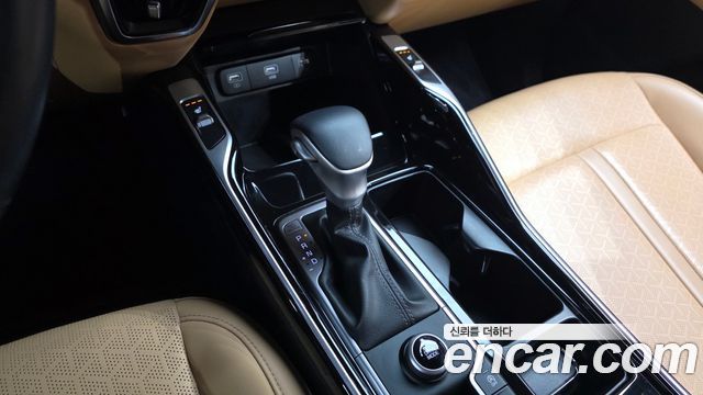 Kia Sorento (IV) Gasoline 2.5T 2WD Trendy 2023 — фото 9