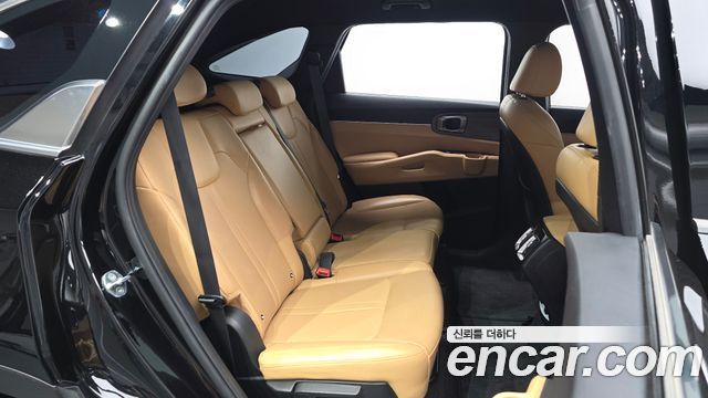 Kia Sorento (IV) Gasoline 2.5T 2WD Trendy 2023 — фото 11
