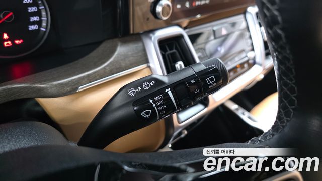 Kia Sorento (IV) Gasoline 2.5T 2WD Trendy 2023 — фото 17