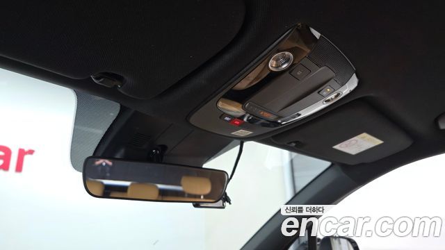Kia Sorento (IV) Gasoline 2.5T 2WD Trendy 2023 — фото 18